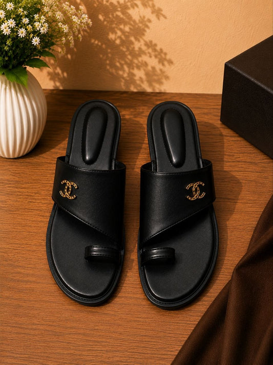 Black Comfort flat slipper🖤
