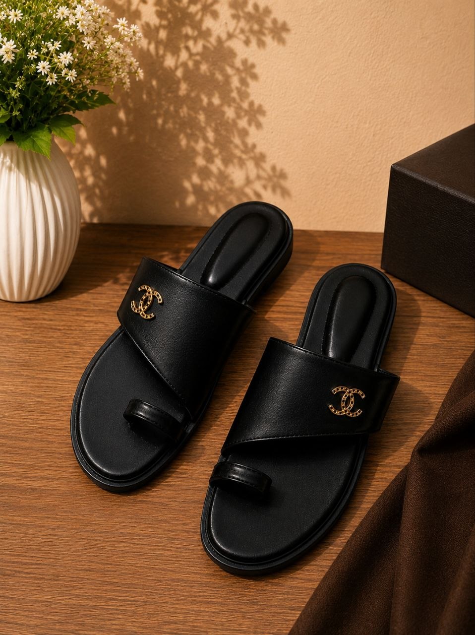 Black Comfort flat slipper🖤