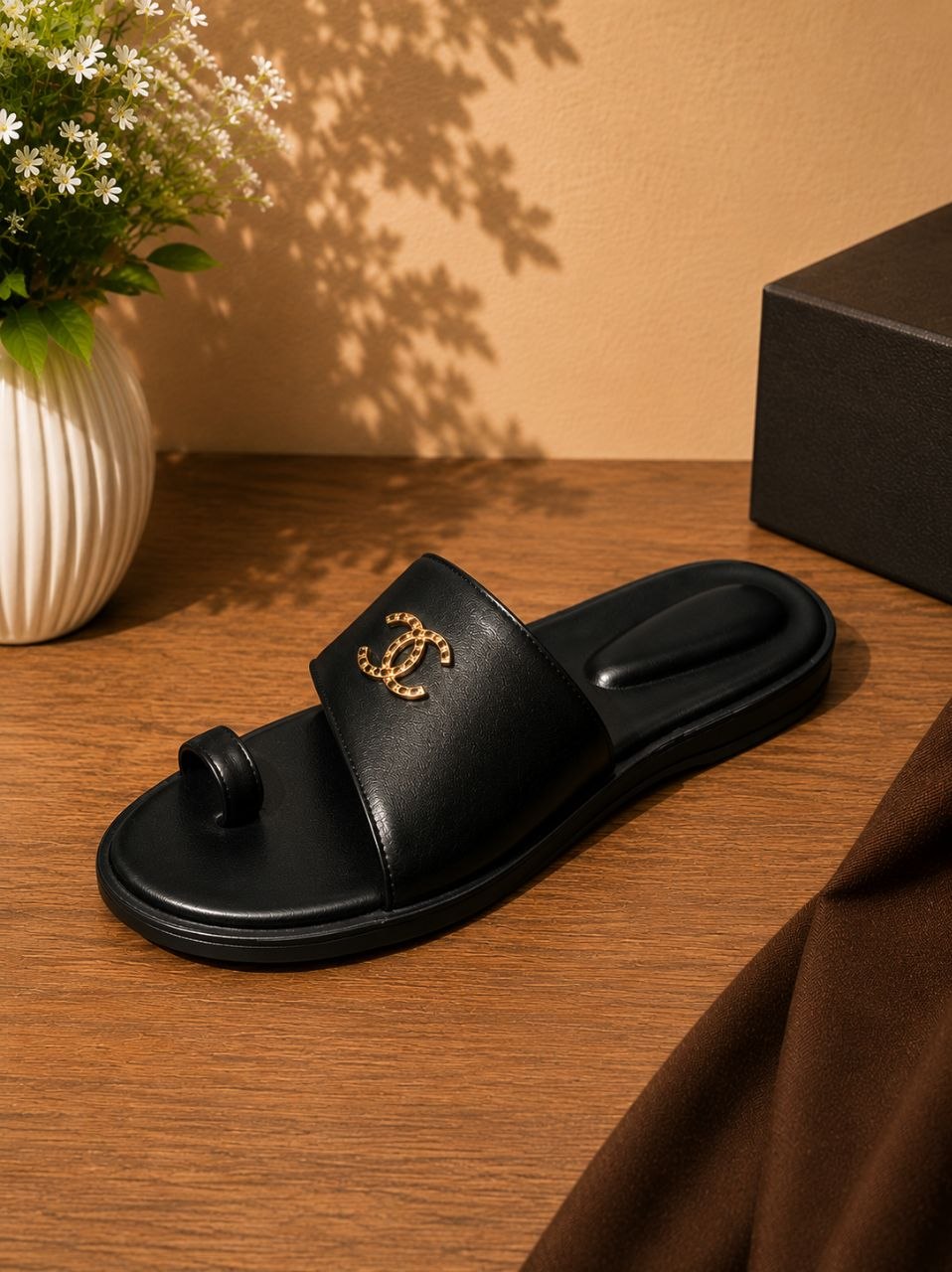 Black Comfort flat slipper🖤