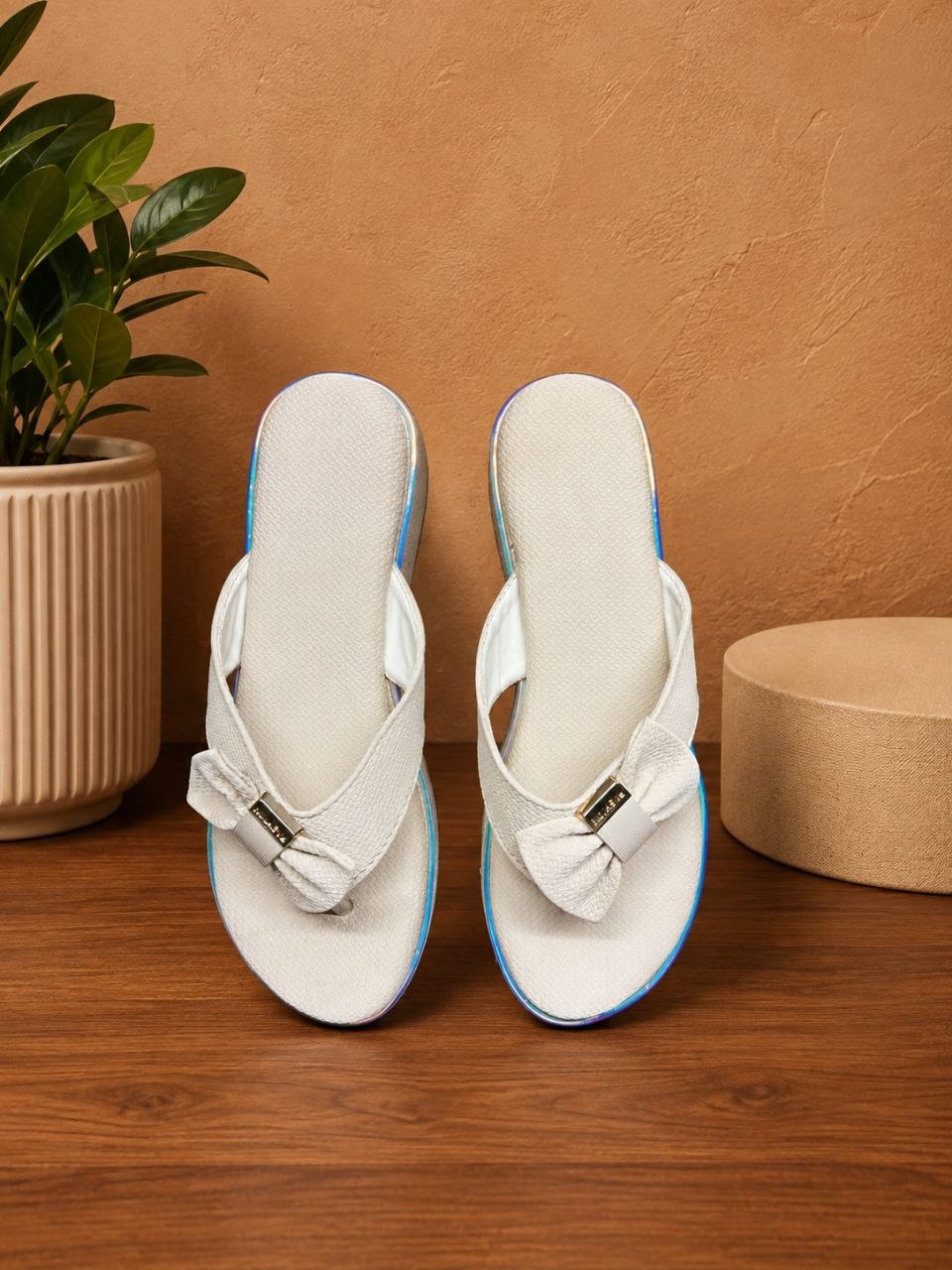 White Bow Detail Comfort high heels slipper